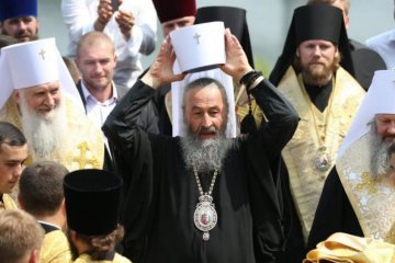 Паніка московських попів: агенти в рясах вчепилися в свій останній шанс