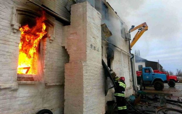 Пекельне полум'я поглинуло український монастир, є жертви