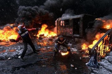 Палили шини: історія про те, як іноземця Майдан надихнув