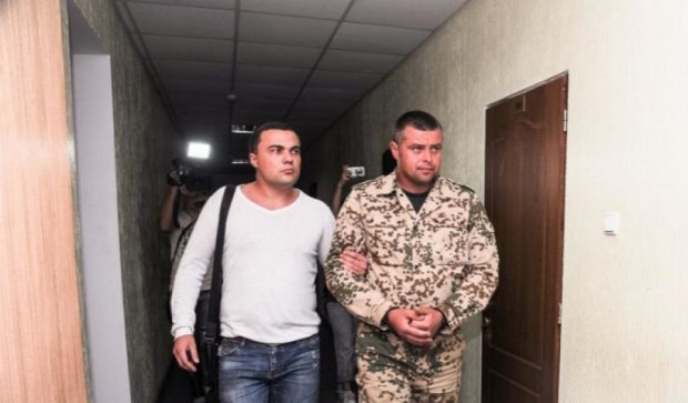Одесский суд освободил комбата, обвиняемого в получении миллионной взятки