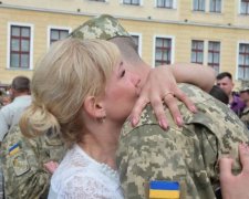 Війна набридла всім: чому американцям вигідна допомога Україні