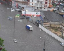 Опубліковано кадри біблійного потопу в Одесі