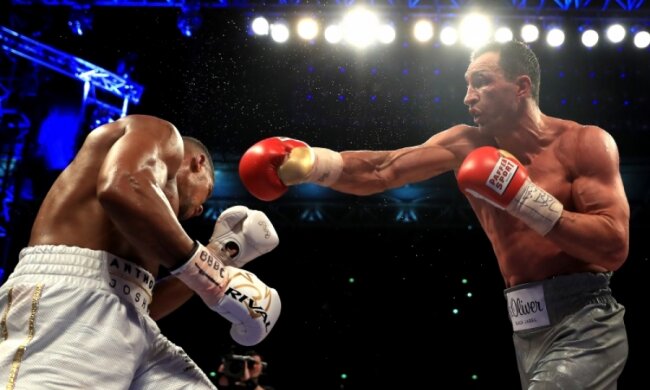 Кличко - Джошуа: Що говорили зірки спорту про бій