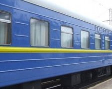 У потягу п'яний чоловік погрожував пасажирам гранатою