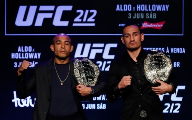UFC 212: Альдо и Халловэй провели битву взглядов
