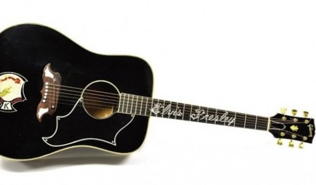 Гітару Елвіса продали за 334 тисячі доларів
