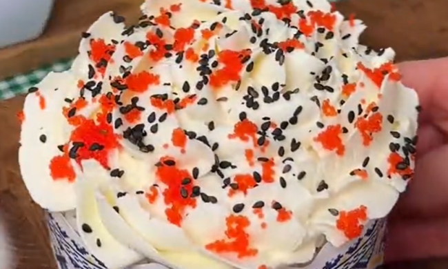 Суши-паска, кадр из видео