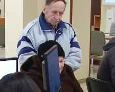 Пенсіонери. Фото: скрін youtube