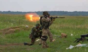 Збирати ягоди та гриби на Яворівському полігоні небезпечно для життя