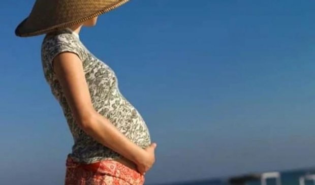 Китаянка завагітніла 13 разів протягом 10 років