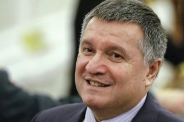 Фріки і фейки: Аваков розповів, хто займається політикою в Україні