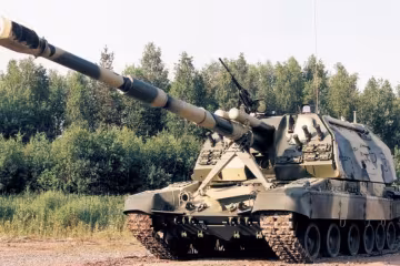 Артилерія ВСУ пронеслася на виїзд із Києва (ФОТО, ВІДЕО)