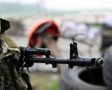 Терористи обстріляли блокпост "Золоте"