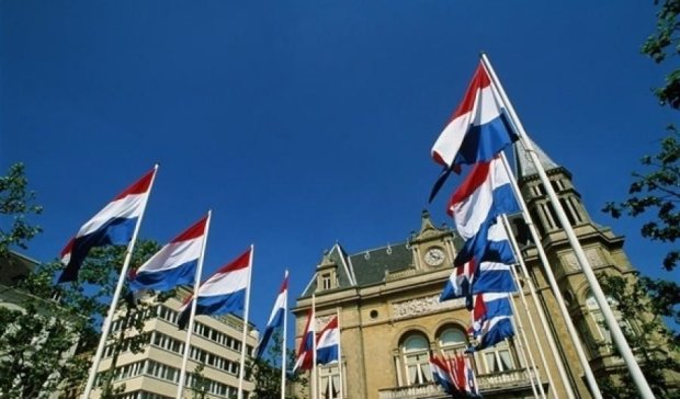 Сенат Нидерландов ратифицирует ассоциацию с Украиной