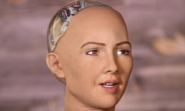 Людиноподібний робот Софія пригрозив знищити людство (відео)