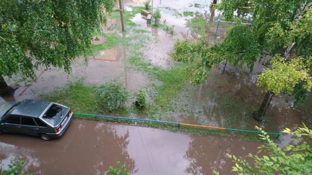 На Одесчине целый город ушел под воду: фото настоящего Армагеддона