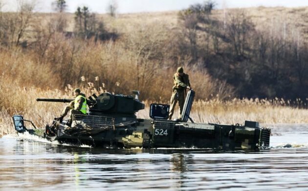 Курсанти, фото Армія Inform