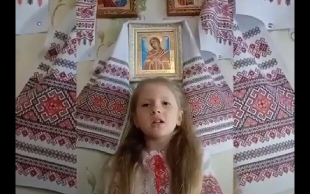 Вірш від українки. Фото: скрін з відео
