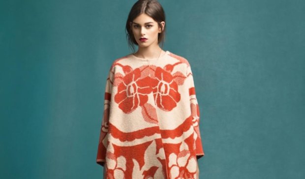 Эстонский дизайнер создает пальто из старых советских одеял (фото)