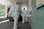Ужасы харьковской больницы показали изнутри, страшно смотреть: ледяная вода и плесень на матрасах