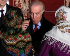 Байдена вразив український хліб в аеропорту "Бориспіль" (відео)