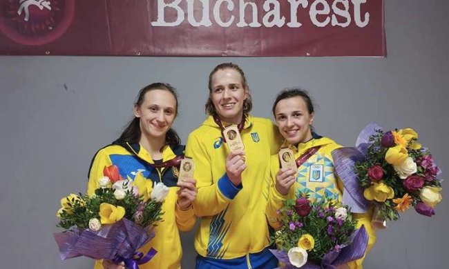 Українські чемпіонки з боротьби стали єдиною силою: три в одному