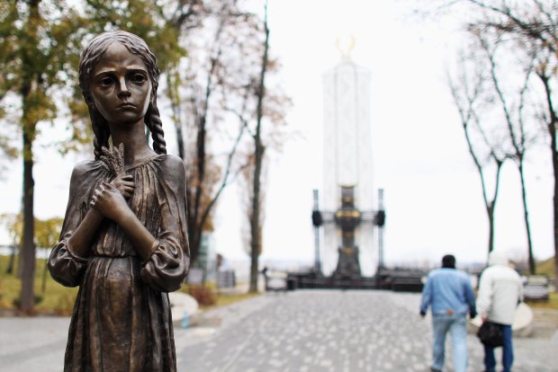 Геноцид в Україні: Сенат США офіційно визнав смерть мільйонів