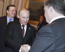 Кремль выдал свою версию переговоров Порошенко с Путиным