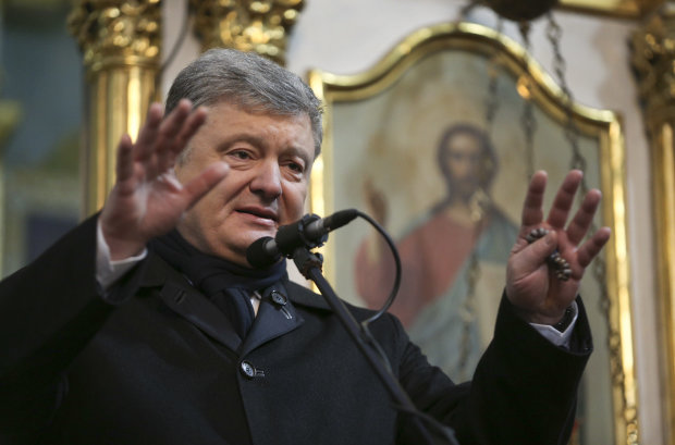 Романенко объяснил суть 23% Порошенко: "Хотят украинского Путина"