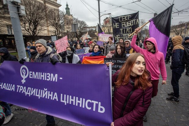 Марш за права женщин во Львове, фото "То є Львів"