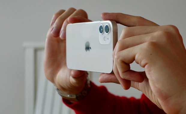 Айфоны подорожают: Apple намекнул на "кусачие" цены осенью