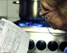 Зарплата завадить українцям отримувати субсидії: названі цифри