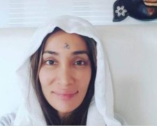 Звезда Болливуда решила уйти в монастырь