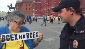 Проукраїнська активістка поставила на місце російських "есесівців"