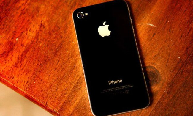 iPhone 4