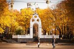 Харків'яни, відкладіть пледи: осінь влаштує теплий вікенд 30 листопада