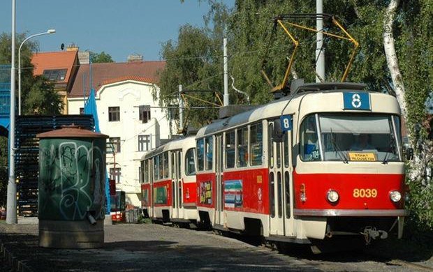 Харківський мажор влаштував ралі під вікнами Кернеса: мер "не помітив"