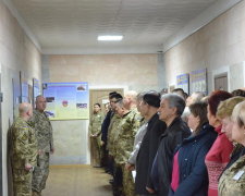 Насильно обули в берцы: харьковский призывник прекратил голодовку, но присягу так и не принял