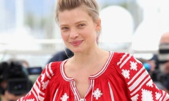 Модно і гарно: топ зірок в одязі від українських дизайнерів