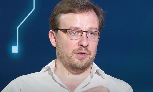 Є люди, які шукають роботу, але вакансій немає, - Толкачов