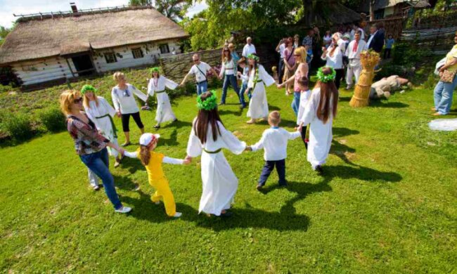 Интересное место - это село: что поразило американца в Украине