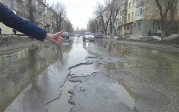 Дорога близ Европы заставила украинцев грязно ругаться
