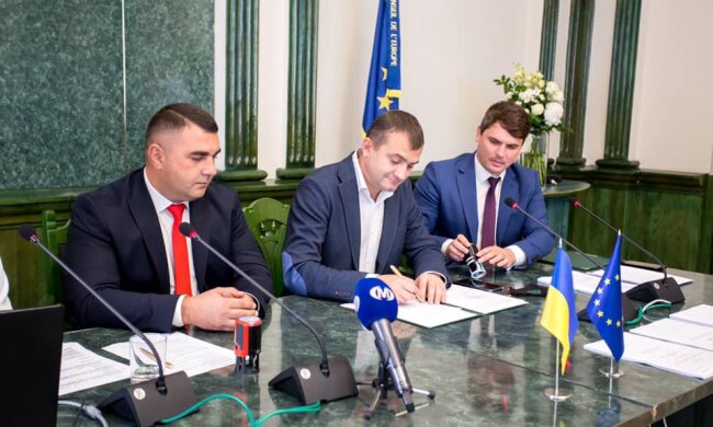 Хмельницька міська рада, фото khm.gov.ua