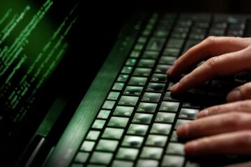 В Штатах бросили за решетку украинского хакера