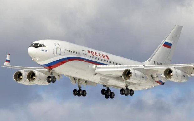 Лондон, гудбай: российских дипломатов отправили домой на "кокаиновом" самолете