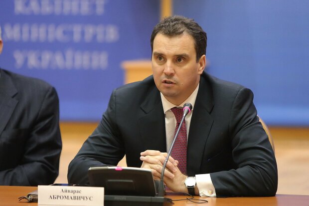 Экс-министр экономики Абромавичус возглавил Укроборонпром, украинцы обескуражены: "Победил организатор"