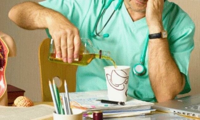 Пьяный врач прооперировал ребенка в Луцке (видео)