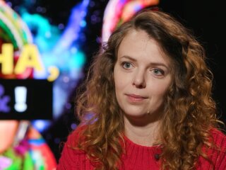 Женя Огурцова, скриншот из видео