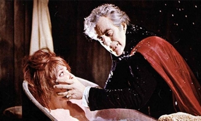 Вампир выпивает человеческую кровь за 6 минут