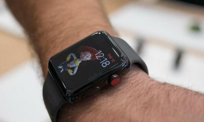 Apple Watch 4: в сети показали главные изменения умных часов 